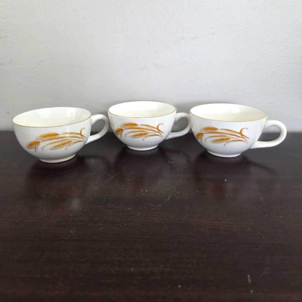 Homer Laughlin Vintage Golden Wheat Tea Cup & Saucer 22K Gold Trim 3 Sets Used - Picture 6 of 11